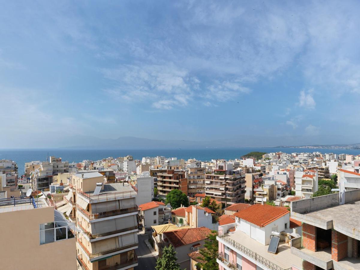 Modern Penthouse Overlooking Halkis Chalkís Exterior foto